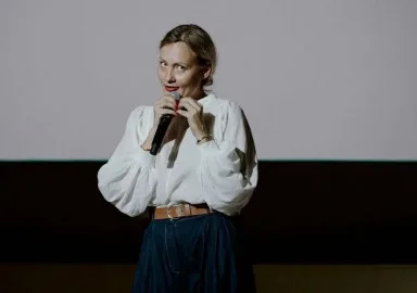 Алеся Казанцева. Привет! Я жива-здорова, всё в порядке